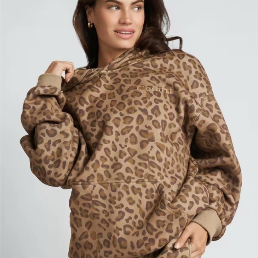 Comfrt limited edition leopard hoodie